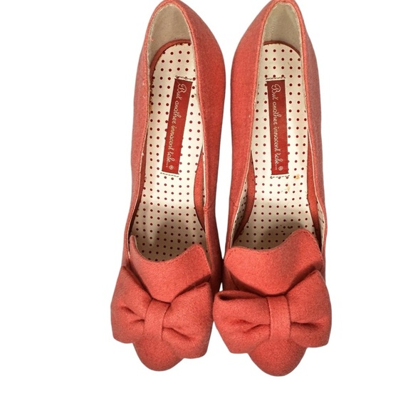 But Another Innocent Tale Peach Color Wool Retro Betty Boop/Bow Heels Sz 7.5 - Picture 3 of 9
